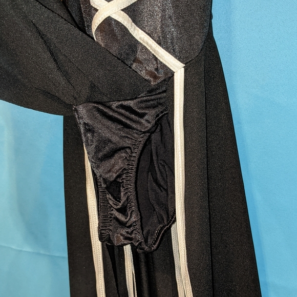 Flowy black and white dance dress - Picture 3 of 5